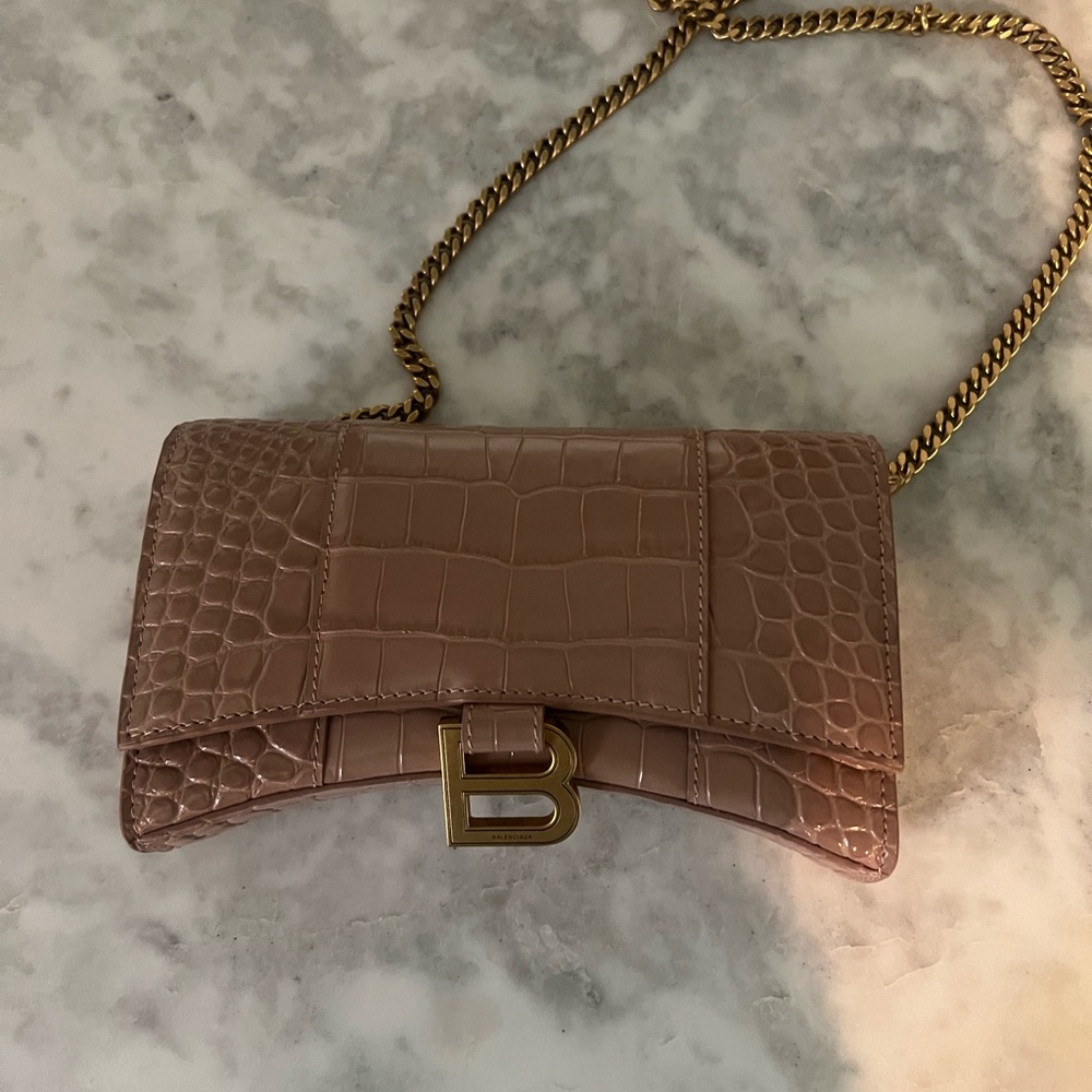 Balenciaga nude WOC